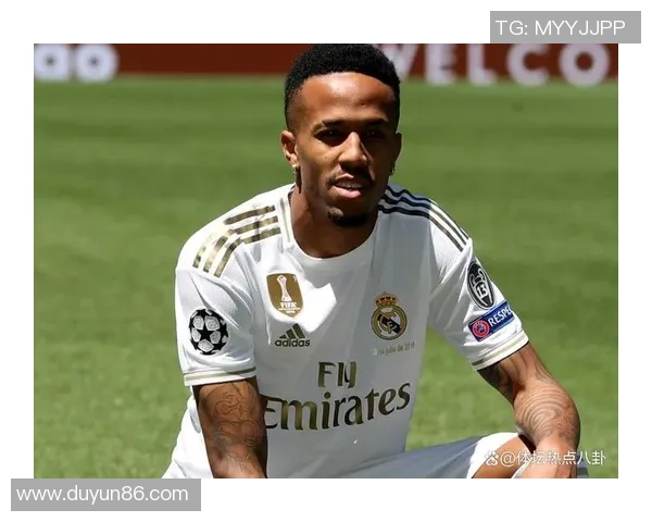 安帅：米利唐踢右后卫体现很好；有些惊奇埃斯特旺的天分