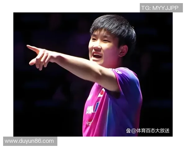 张本智和反转致胜!4-2力克法国魔术师,晋级香港总决赛男单8强